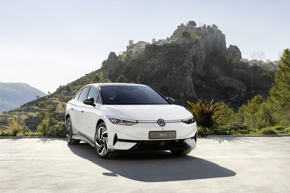 Volkswagen ID.7: elektrisk premium-fastback med lång räckvidd