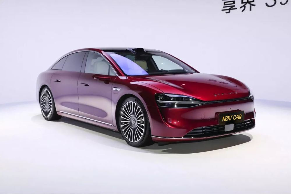 Stelato S9 EV: Huaweis elektriska flaggskeppssedan