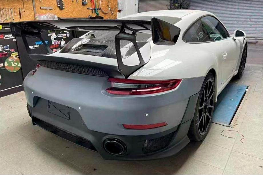 Porsche 911 (991) 2011–2019 Spoiler V5 (Kolfiber) Image