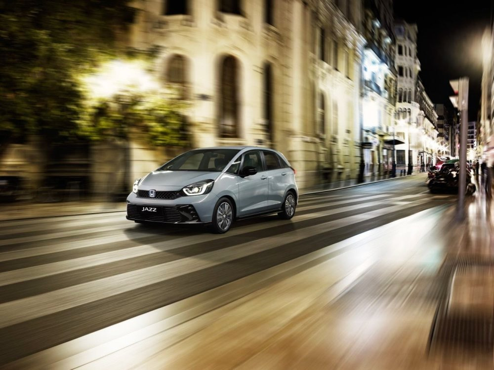 Honda Jazz IV: kompakt hybrid med rymlig kupé