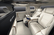 Lexus LM 500h: lyxig hybrid-minibuss för VIP-transporter foto 6