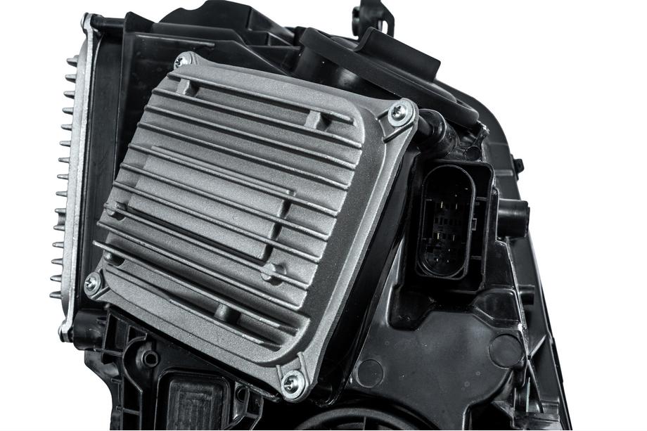 Mercedes C-class W205 2014–2021 Framstrålkastare med Full LED-moduler (för LED, 2 st.) Foto 7