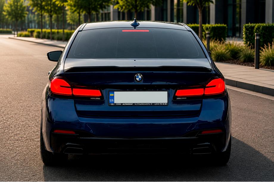 BMW 5-serien G30/G31 2017–2023 Avgasändrör M-Performance Black (2 st) Image
