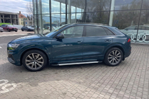 Audi Q8 2018– Sidosteg Allmond Grey (2 st, aluminium) foto 1