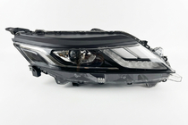 Mitsubishi L200 2015–2024 Framstrålkastare (2019-2024, höger) foto 1