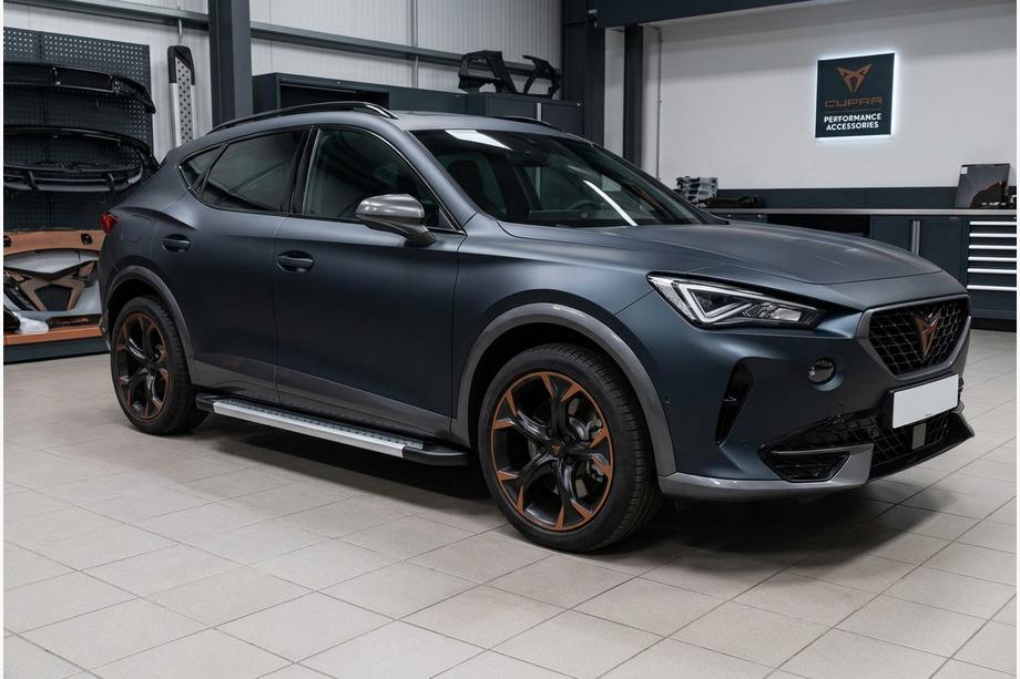 Cupra Formentor 2020– Sidosteg Vision New Grey (2 st, aluminium) Image