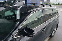 Toyota Highlander 2013–2019 Takräcke (lastbågar) för integrerade takrails OEM (2 st) foto 5