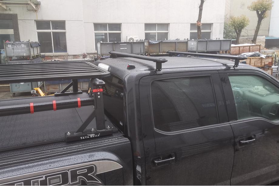 Ford F-150 2014–2021 Takräckesbalkar för slätt tak OEM (2 st.) Foto 8