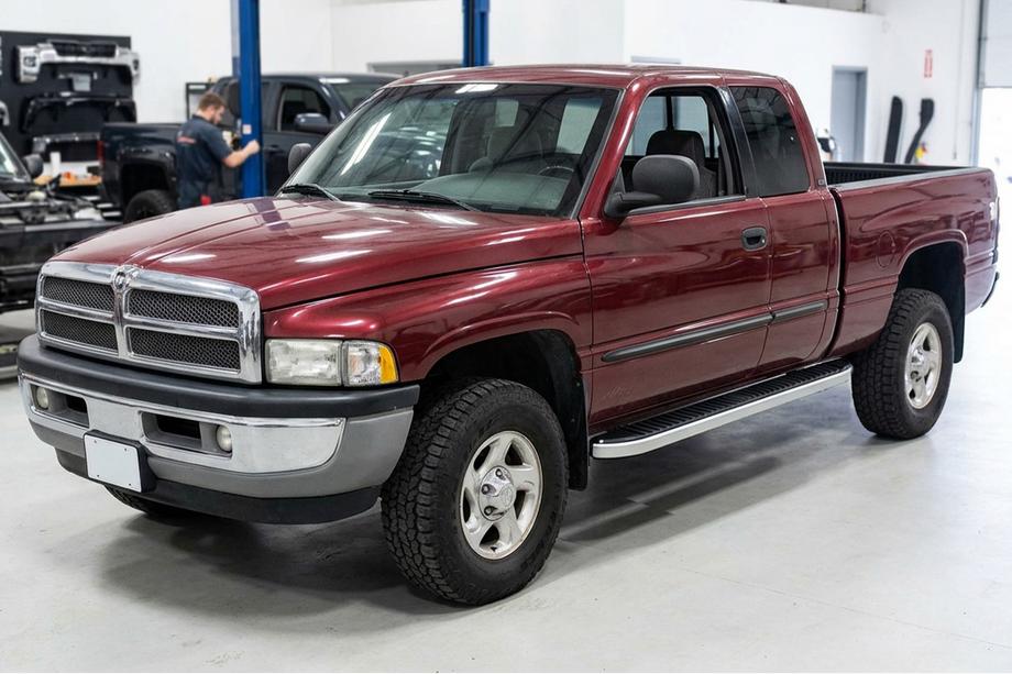 Dodge RAM (BR/BE) 1994–2002 Sidosteg Tayga Grey (2 st, aluminium) Image
