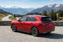Honda ZR-V 2022– Sidosteg Maya Red (2 st, aluminium) foto 1