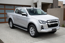 Isuzu D-Max 2019– Sidosteg Tayga Grey (2 st, aluminium) foto 1