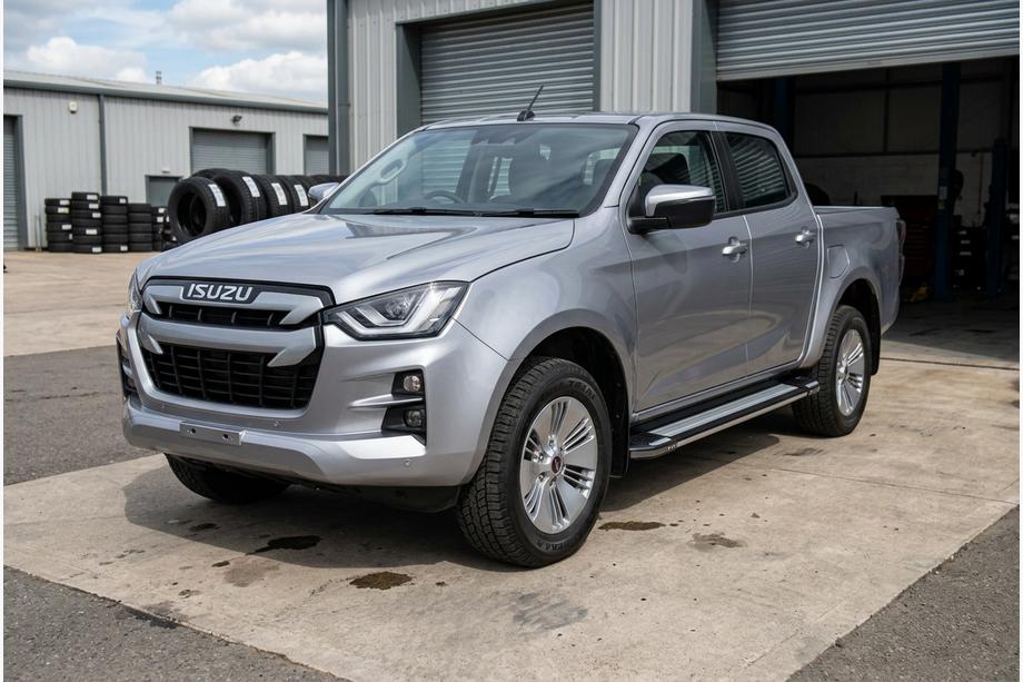 Isuzu D-Max 2019– Sidosteg Rainbow (2 st, aluminium) Image