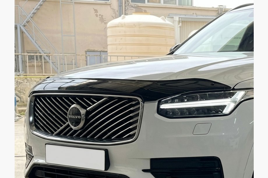 Volvo XC90 2015– Huvdeflektor EuroCap (2019-2024) Foto 2