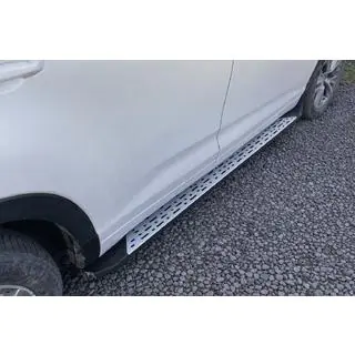Sidosteg Originaldesign (för EU och USA, 2 st, aluminium) Toyota Highlander 2013–2019 foto 1
