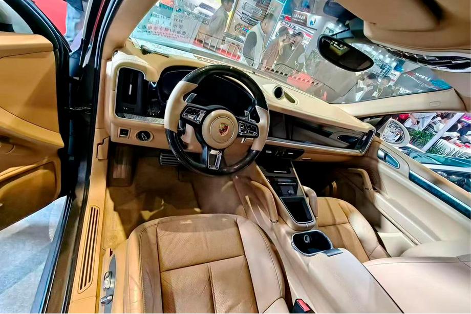 Porsche Cayenne 2018– Interiör uppgraderingskit för Cayenne E4 2026 Image