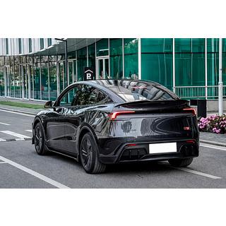 Bodykit-sats Black Warrior (för 2025+) Tesla Model Y 2020– foto 4