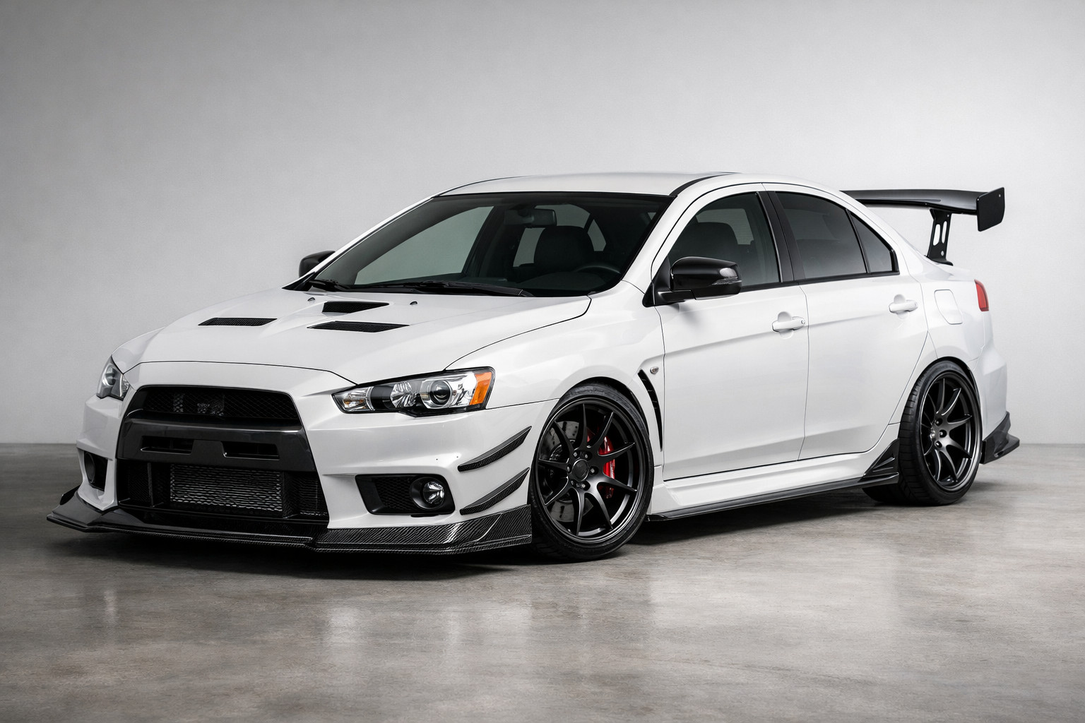 Översikt av Mitsubishi-modeller: karosserier för tuning och tillbehör