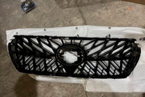 Toyota Land Cruiser 200 2007–2021 Rea Kylargrill 2012-2016 (TRD) foto 2