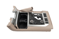 Toyota Land Cruiser 200 2007–2021 Interiör uppgraderingskit för 2016 (Beige) foto 19