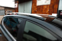 Toyota Rav 4 2013–2018 Grå OEM takrails (aluminium) foto 5
