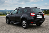 Nissan Terrano 2014– Sidosteg Bosphorus Grey (2 st, aluminium) foto 1