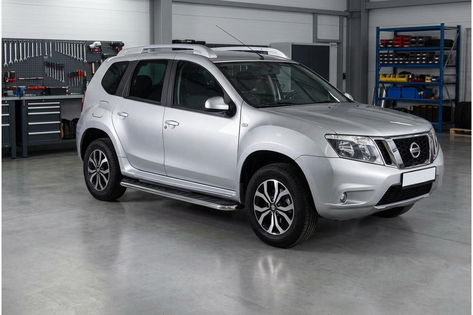 Nissan Terrano 2014– Maydos V1 sidosteg (2 st, aluminium/rostfritt stål) Image