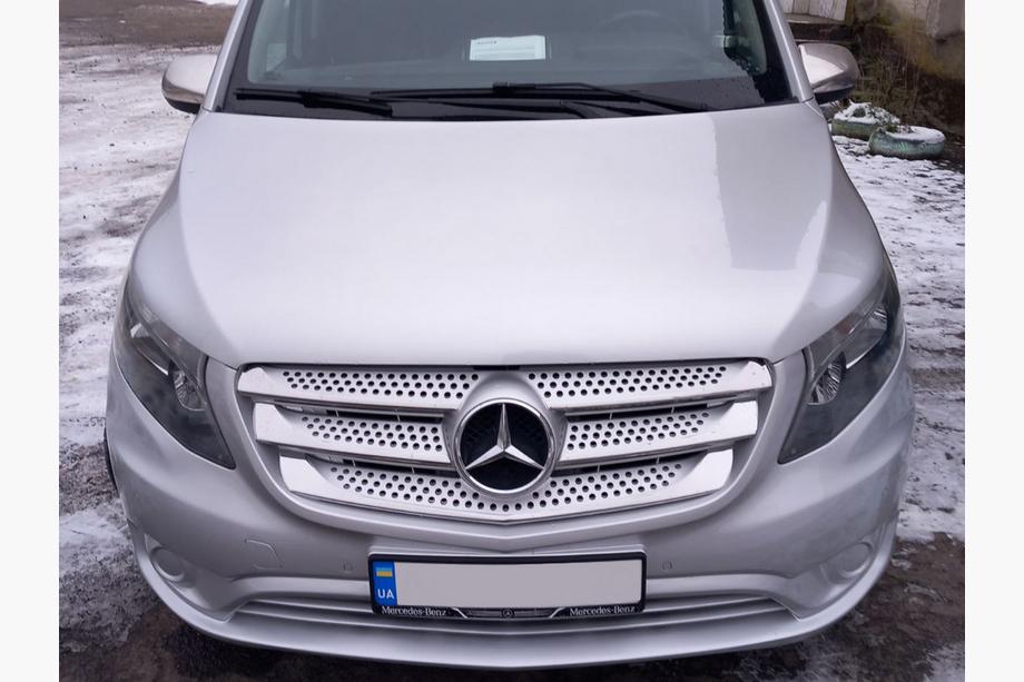 Mercedes Vito/V-klass W447 2014– Grillister 2014-2020 (5 st, rostfritt) Carmos - turkiskt stål Image