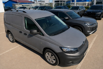 Volkswagen Caddy 2020– Svarta takrails (turkisk design) Maxi-bas, metallfötter foto 4
