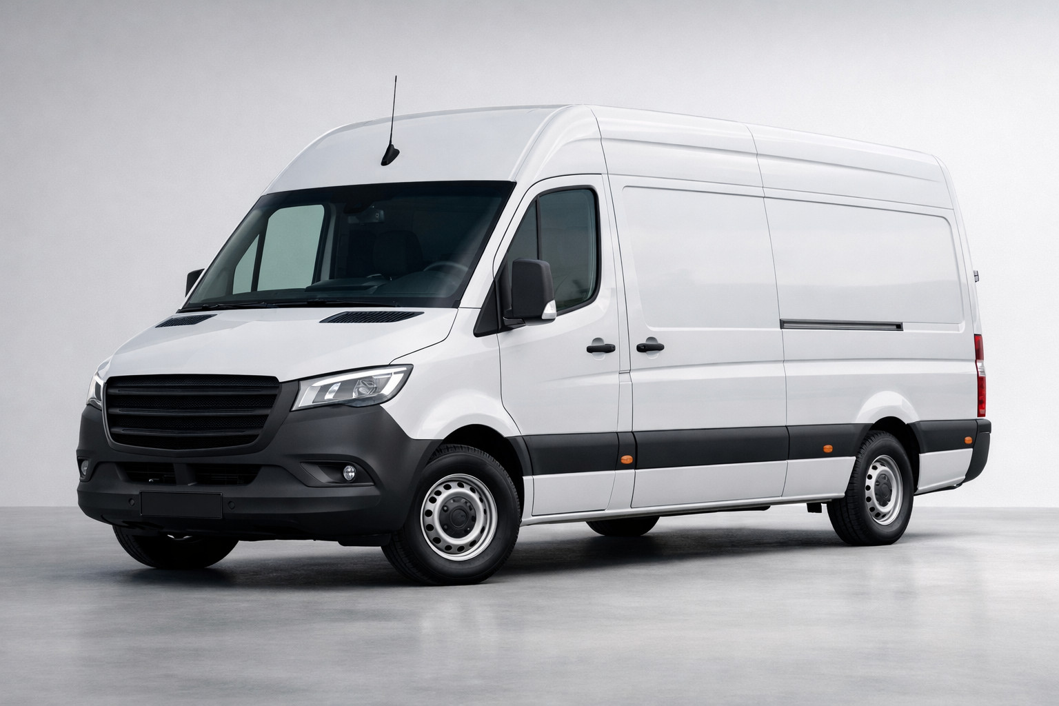 Test av Mercedes Sprinter W907/W910 (2018-): modern transportbil för företag