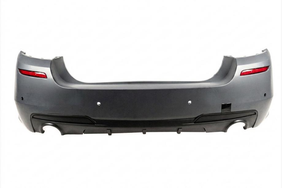 BMW 5-serien F10/F11 2010–2016 Bakre stötfångare med M-Performance-diffusor (för F10, för dubbelsidig enkel utblås) Image