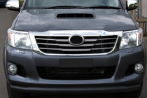 Toyota Hilux 2006–2015 Frontbåge ST008 Black (rostfritt stål) foto 1