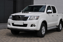 Toyota Hilux 2006–2015 Frontbåge ST008 Black (rostfritt stål) foto 2