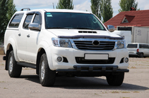 Toyota Hilux 2006–2015 Frontskydd ST015 Black (rostfritt stål) foto 3