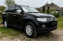 Mitsubishi Pajero Sport 2008–2015 Frontskydd ST015 Black (rostfritt stål) foto 2