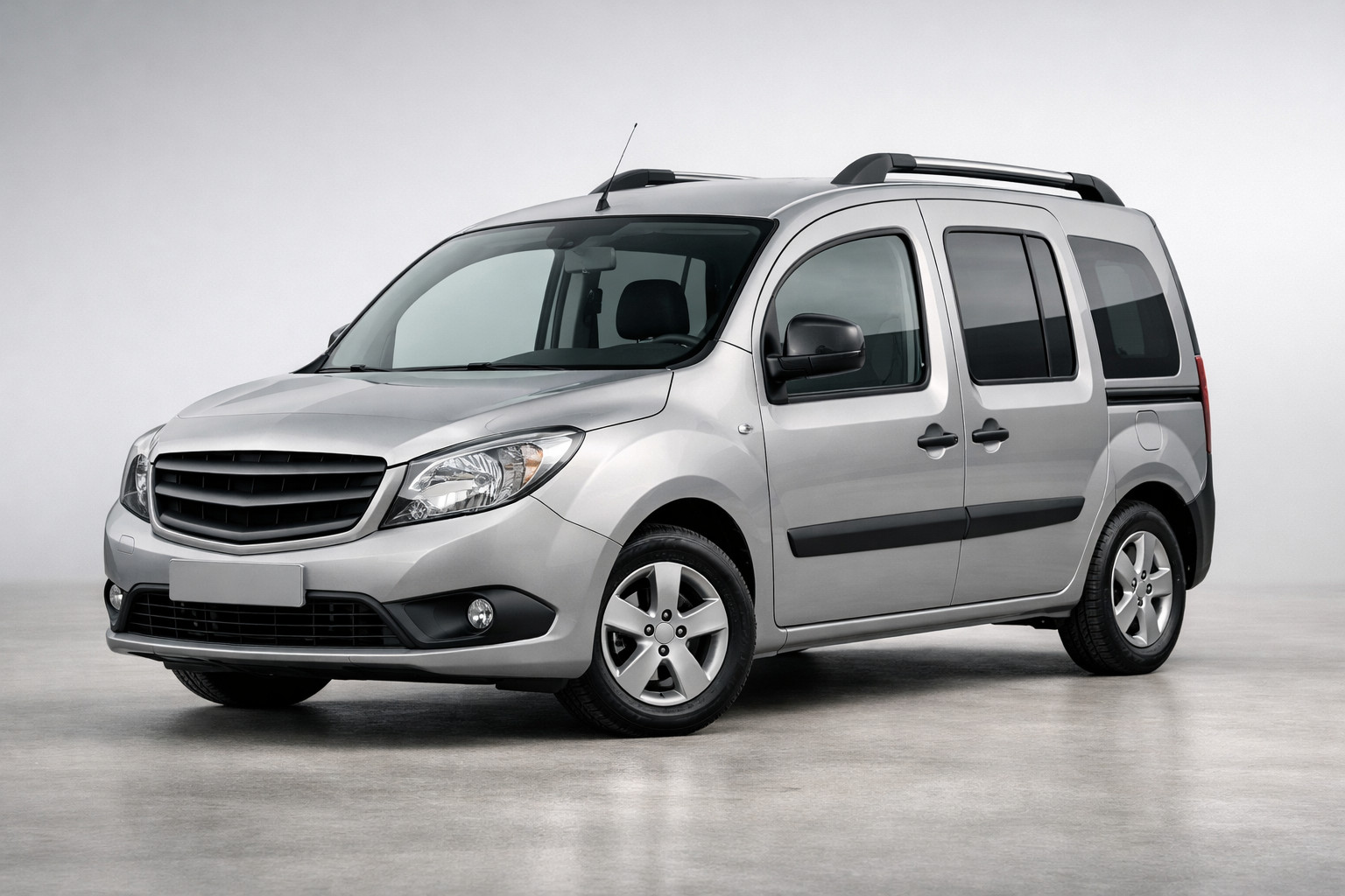 Test av Mercedes Citan 2013-2021: kompakt skåpbil för stad och företag