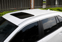 Toyota Rav 4 2019–2025 Integrerade takrails, krom OEM (aluminium, montering med lim) foto 1