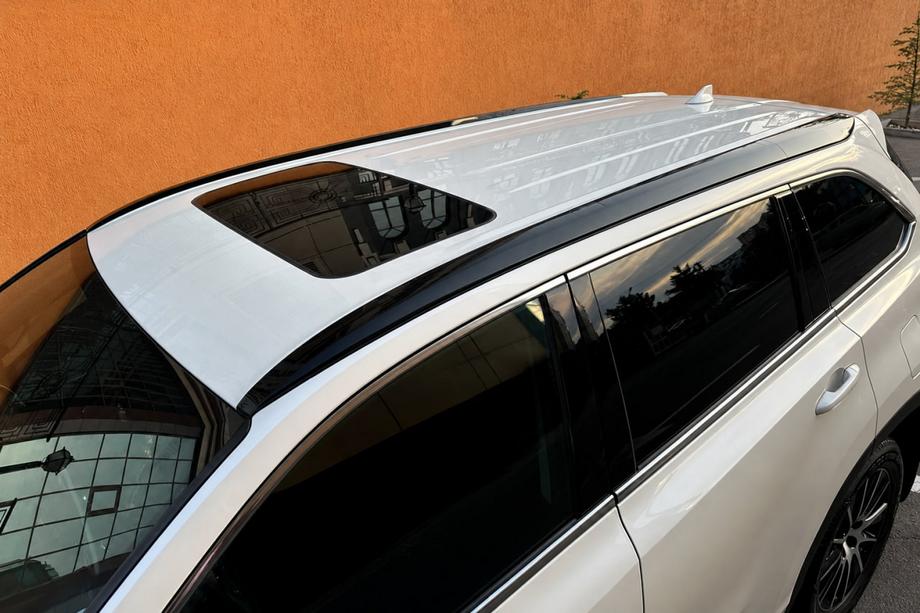 Toyota Highlander 2013–2019 Integrerade takrails svarta OEM (ABS-plast) Image