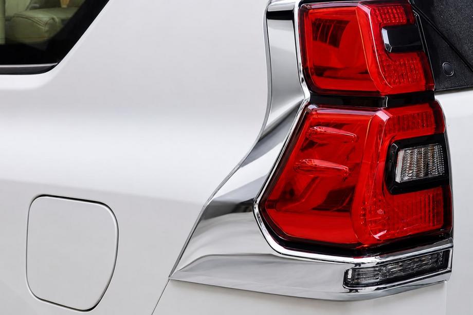 Toyota Land Cruiser Prado 150 2009–2023 LED-baklyktor Chrome V2 (2017-2023, 2 st) Image