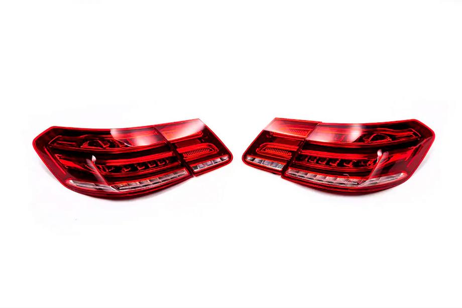 Mercedes E-class W212 2009–2016 Rea Baklyktor (set, facelift) Image