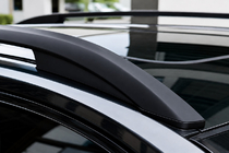 Toyota Corolla Cross 2020– Svarta OEM takrails (aluminium) foto 1