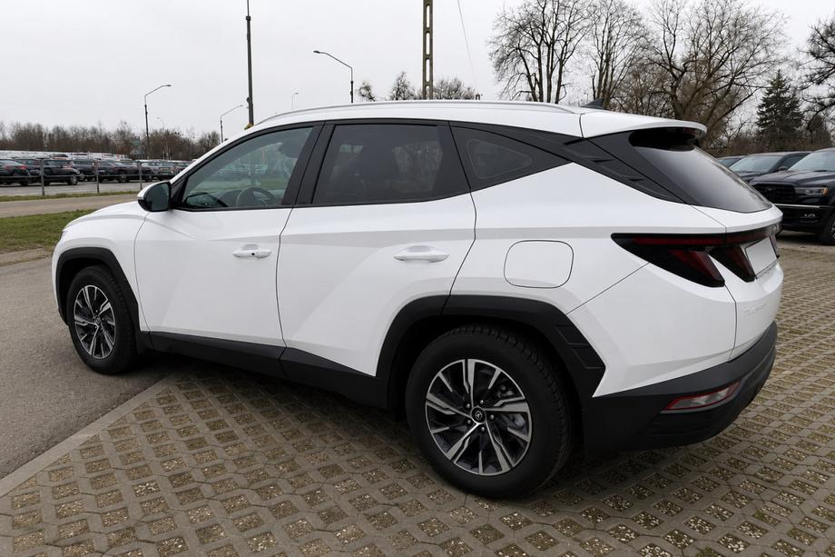 Hyundai Tucson NX4 2021– Integrerade takrails grå OEM (Long, aluminium, montering med lim) Foto 1
