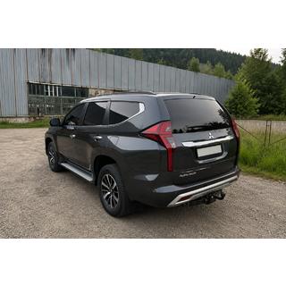 Integrerade takrails svarta OEM (2019-, aluminium) Mitsubishi Pajero Sport 2015– foto 3