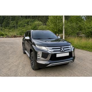 Integrerade takrails grå OEM (2019-, aluminium) Mitsubishi Pajero Sport 2015– foto 1