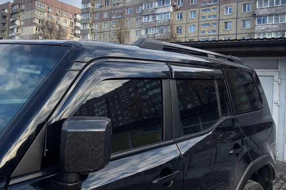 Toyota Land Cruiser Prado 250 2023– Fönstervindavvisare Niken Luxury (4 st) Foto 1