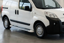 Peugeot Bipper 2008–2017 Sidosteg Allmond White (2 st, aluminium) foto 1