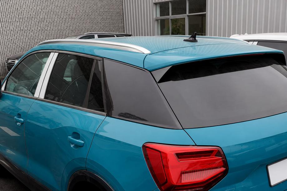 Audi Q2 2016– Integrerade takräcken grå OEM (aluminium, montering med lim) Foto 1