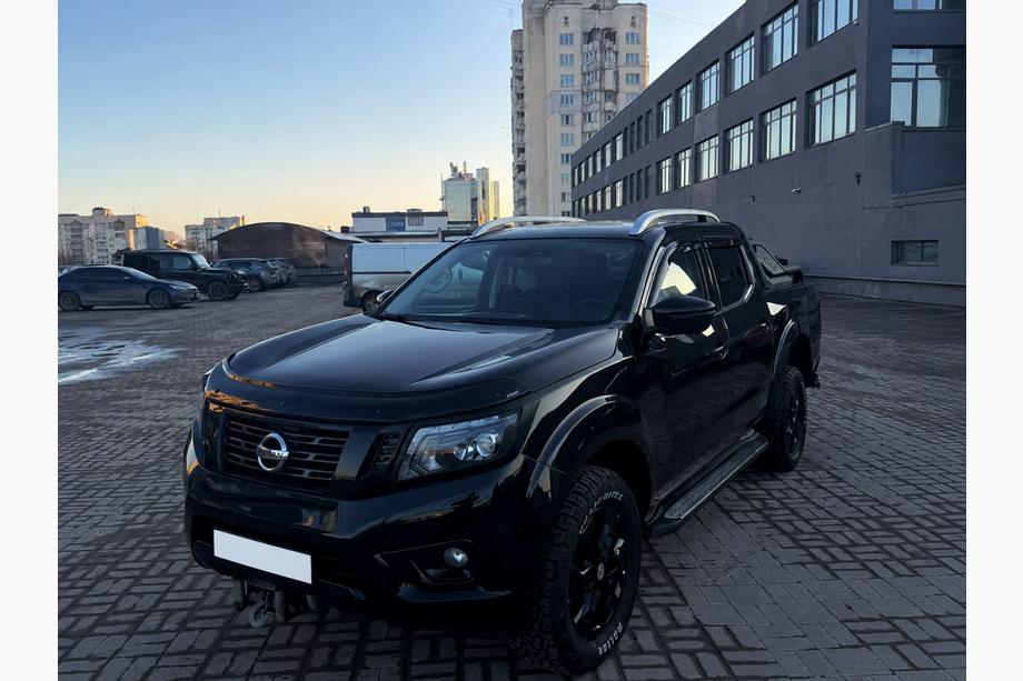 Nissan Navara/NP300 2016– OEM takrails grå (ABS-plast, limmontering) Image