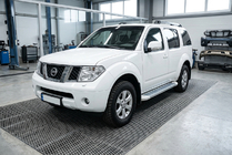 Nissan Pathfinder R51 2005–2014 Sidosteg Allmond White (2 st, aluminium) foto 1
