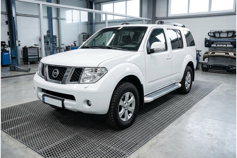 Nissan Pathfinder R51 2005–2014 Sidosteg Allmond White (2 st, aluminium) Image