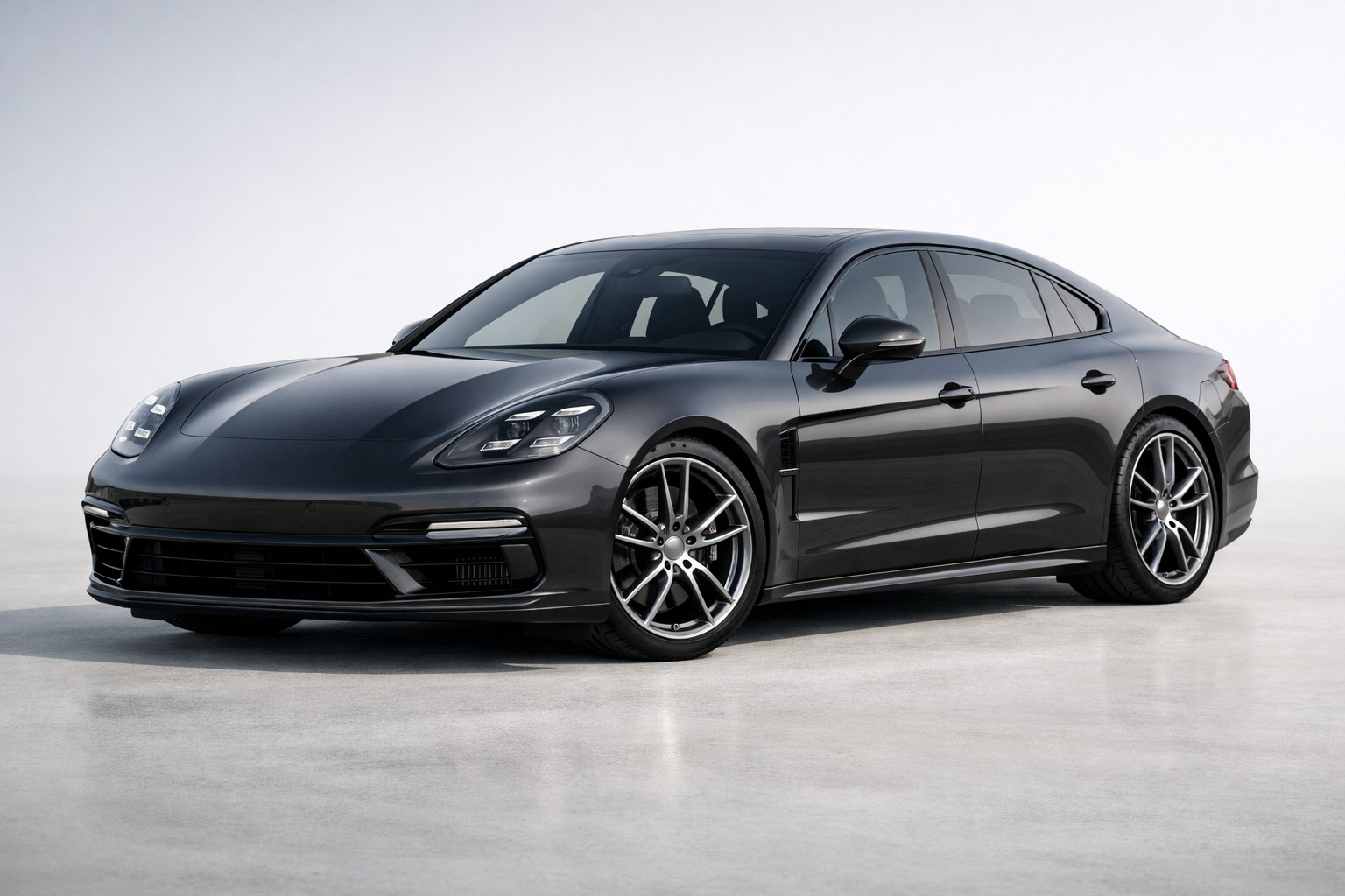 Test av Porsche Panamera: stor Porsche är inte bara för att imponera